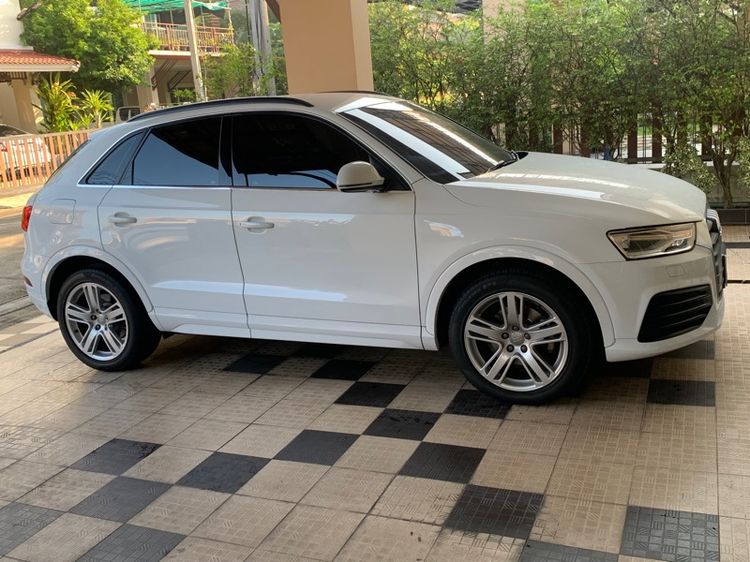 Audi Audi Q3  2017 2.0 TFSI Quattro 4WD Utility-car เบนซิน ไม่ติดแก๊ส เกียร์อัตโนมัติ ขาว รูปที่ 2