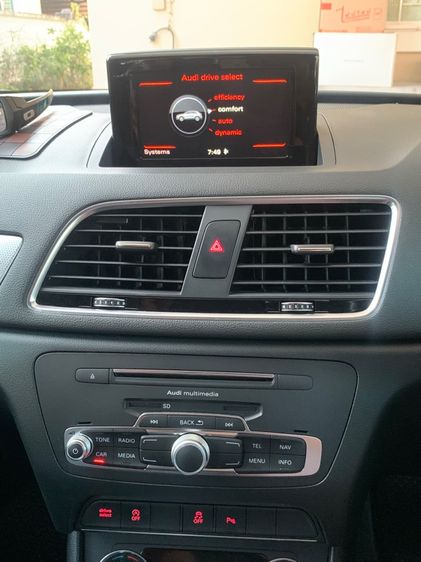 Audi Audi Q3  2017 2.0 TFSI Quattro 4WD Utility-car เบนซิน ไม่ติดแก๊ส เกียร์อัตโนมัติ ขาว รูปที่ 3