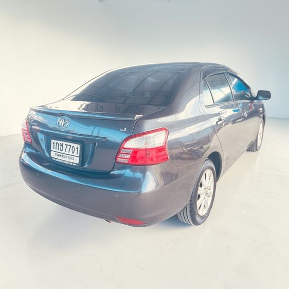 Toyota Vios 2013 1.5 J Sedan เบนซิน ไม่ติดแก๊ส เกียร์อัตโนมัติ เทา รูปที่ 4