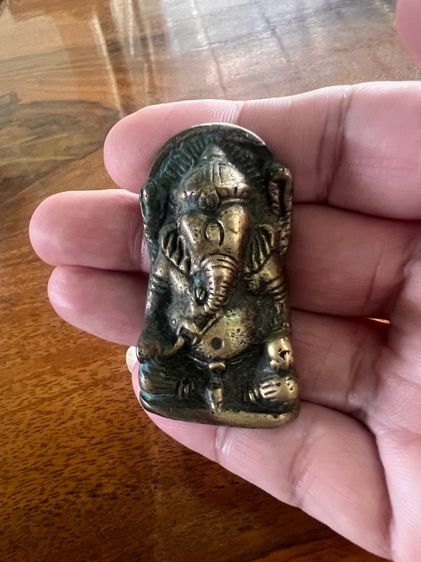 องค์พระพิฆเนศหลวงพ่อกึ๋น วัดดอน