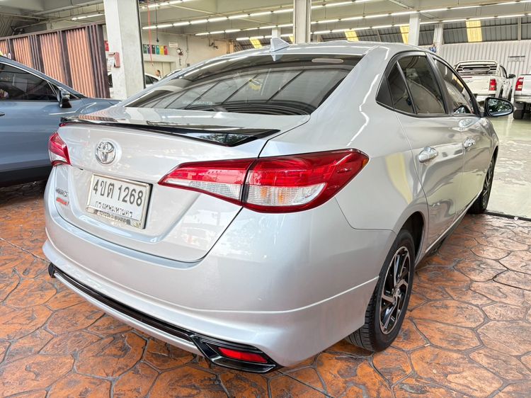 Toyota Yaris ATIV 2020 1.2 Sport Premium Sedan เบนซิน ไม่ติดแก๊ส เกียร์อัตโนมัติ ขาว รูปที่ 4