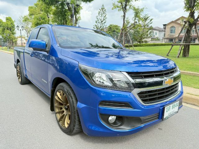 รถ Chevrolet Colorado 2.5 LT สี น้ำเงิน