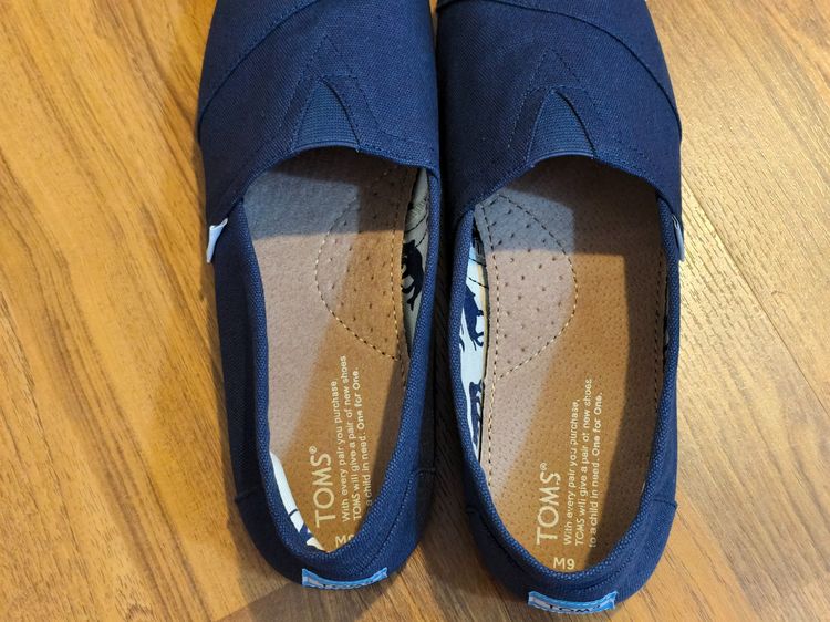 TOMS Classic Navy Canvas US 9 รูปที่ 8