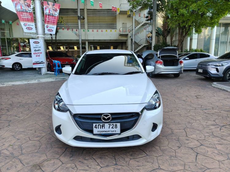 Mazda Mazda 2 2015 1.3 Sports Standard Sedan เบนซิน ไม่ติดแก๊ส เกียร์อัตโนมัติ ขาว รูปที่ 2