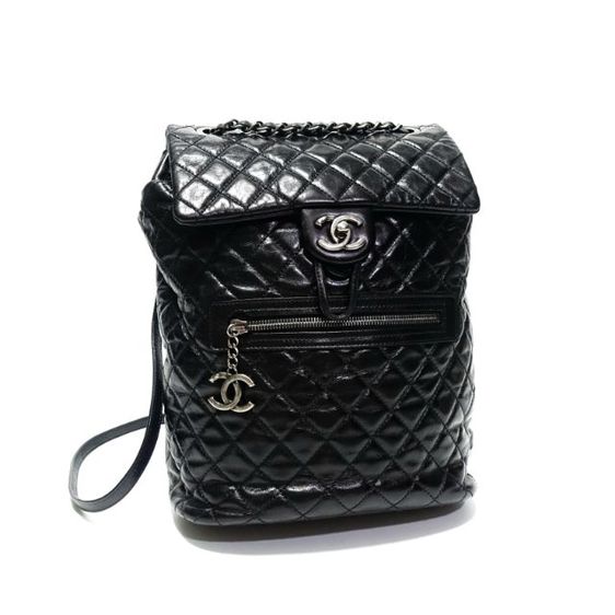 ดำ หนังแท้ Used CHANEL
Paris-Salzburg Mountain Black quilted leather Backpack