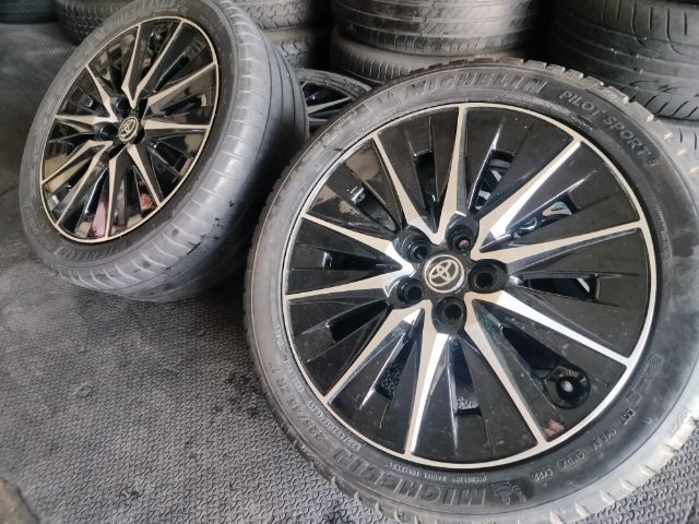 ล้อแม็กโตโยต้า17 5รู100 พร้อมยาง  รูปที่ 3