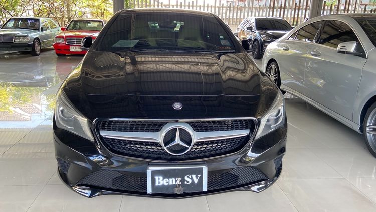 รถ Mercedes-Benz CLA-Class CLA200 สี ดำ