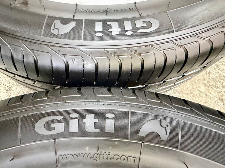 ยางถอดป้ายแดงขอบ 19” ยี่ห้อ GITI  รุ่น GITICOMFORT 225V1 ขนาด 235-5019 ปี 25 ตุ่มหน้ายางยังอยู่ครบ