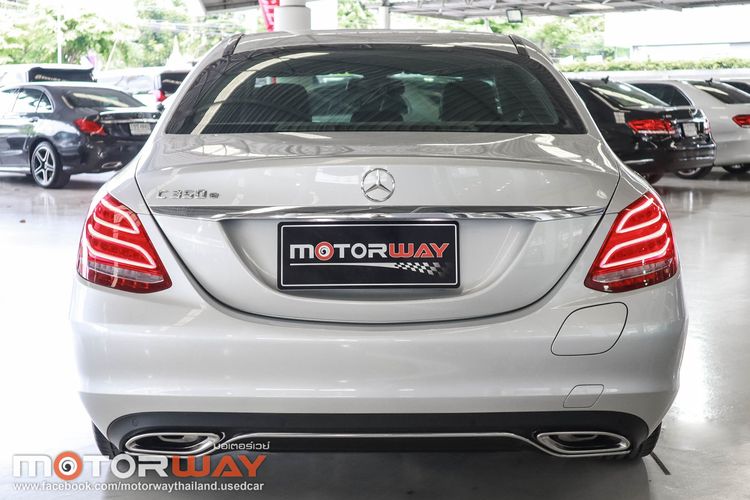 Mercedes-Benz C-Class 2017 C350 Sedan ปลั๊กอินไฮบริด (PHEV) เกียร์อัตโนมัติ ดำ รูปที่ 4