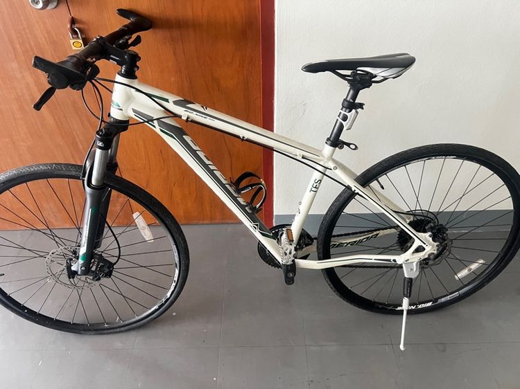 จักรยาน