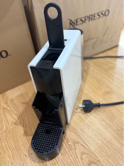 เครื่องทำกาแฟ Nespresso รูปที่ 2