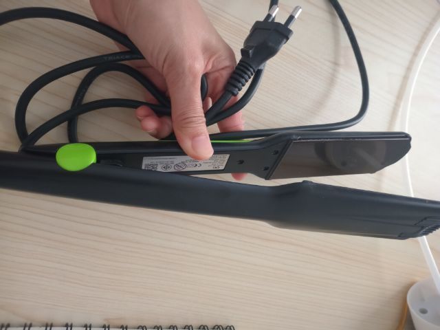 ขายถูกเครื่องรีดผมใหม่เอี่ยมซื้อมายังไม่ได้ใช้ ราคาเดิม 390 รูปที่ 3