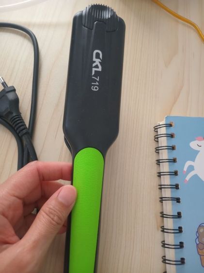 ขายถูกเครื่องรีดผมใหม่เอี่ยมซื้อมายังไม่ได้ใช้ ราคาเดิม 390 รูปที่ 4