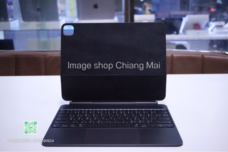 Magic Keyboard สำหรับ iPad Pro 13 นิ้ว M4 