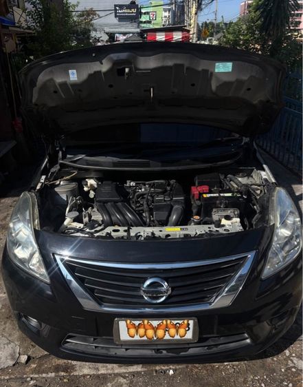 รถ Nissan Almera 1.2 V สี ดำ