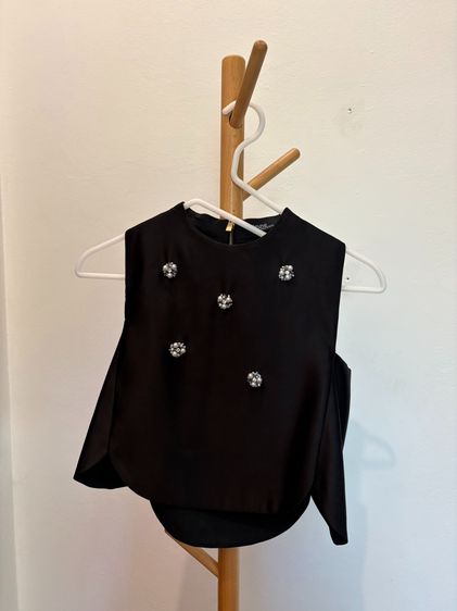 อื่นๆ เสื้อเชิ้ตและเสื้อผู้หญิง อื่นๆ ไม่มีแขน เสื้อผ้าผู้หญิงมือสอง Mixed Brands Zara Jeune Muji รวม 5 ตัว 