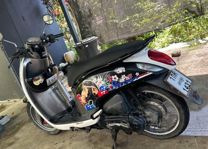 Honda 2013 Scoopyi
