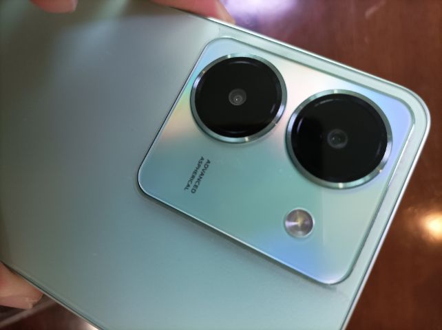 โทรศัพท์ มือถือ vivo Y36 5g Dimensity 6020, rom 256 gb และ ram 8 ขยายเพิ่มได้อีก 8 gb, สีเขียวอ่อน เครื่องสวย แบตดี รูปที่ 4