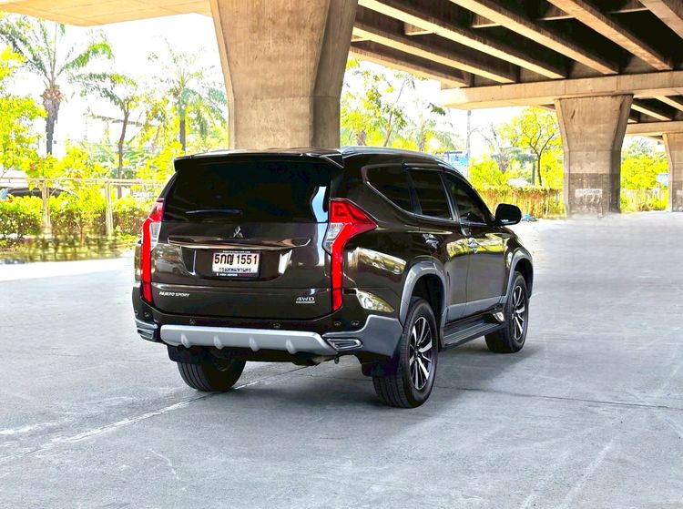 Mitsubishi Pajero Sport 2017 2.4 GT Premium 4WD Utility-car ดีเซล ไม่ติดแก๊ส เกียร์อัตโนมัติ น้ำตาล รูปที่ 2