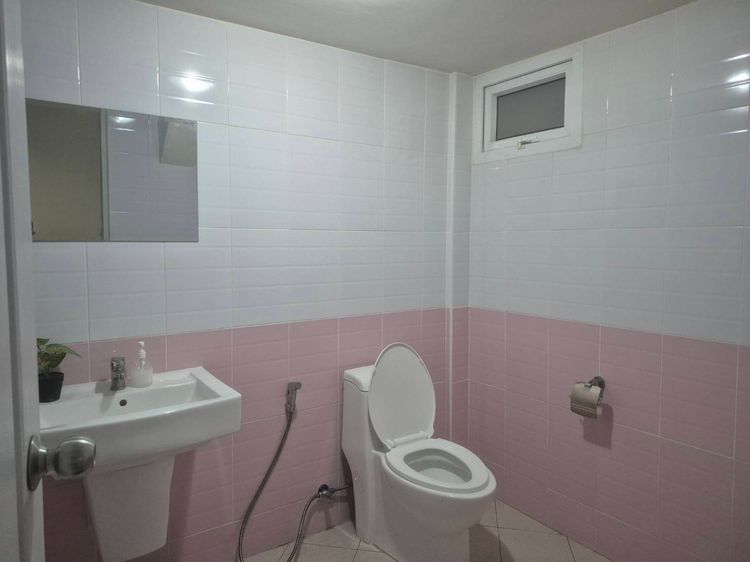 อื่นๆ ไม่มี 2018 บ้านแฝด 2ชั้น สภาพใหม่ รูปที่ 2