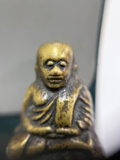 ลพ เงิน พิมพ์นิยม หล่อ รูปที่ 7