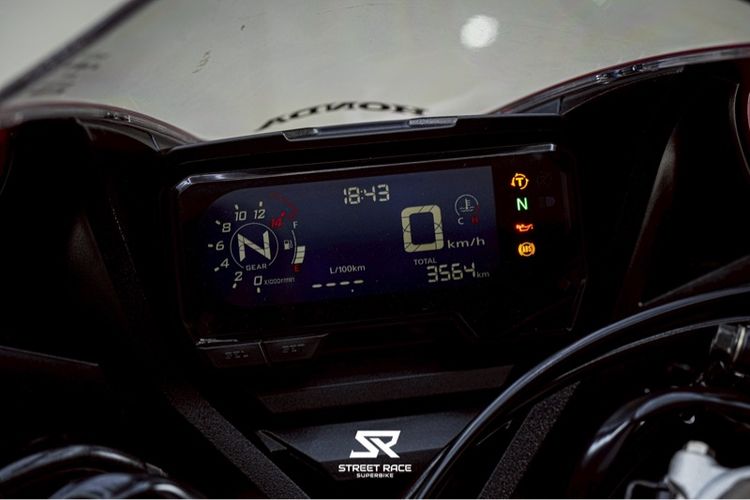 cbr650r ปี 2022 สีแดง  ไมล์เพียง 3,5xx กม. รูปที่ 6