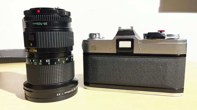 กล้องฟิล์ม Canon FTb QL พร้อมเลนส์ Canon FD 35 105mm f 3.5 รูปที่ 9