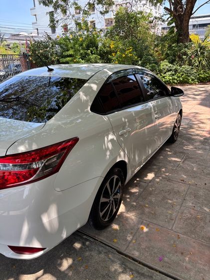 Toyota Vios 2014 1.2 E Sedan เบนซิน ไม่ติดแก๊ส เกียร์อัตโนมัติ ขาว รูปที่ 4