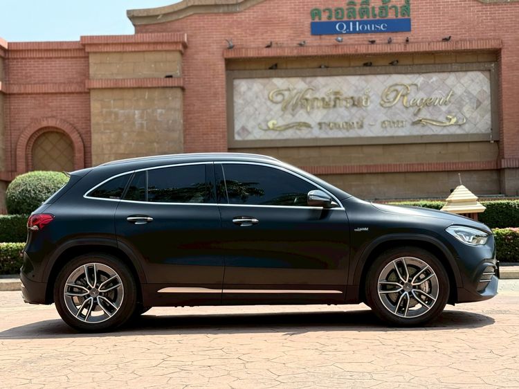 Mercedes-Benz GLA-Class 2022 GLA35 Utility-car เบนซิน เกียร์อัตโนมัติ ดำ รูปที่ 3