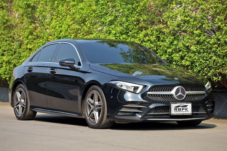 Mercedes-Benz A-Class 2021 A200 Sedan ปลั๊กอินไฮบริด (PHEV) ไม่ติดแก๊ส เกียร์อัตโนมัติ ดำ รูปที่ 4