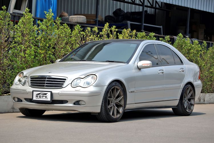 รถ Mercedes-Benz C-Class C180 สี เทา