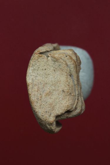 พระรอดลำพูนสวยๆค่ะเก่าค่ะ รูปที่ 5