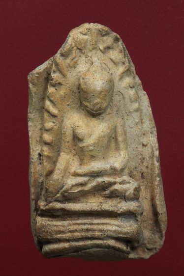 พระรอดลำพูนสวยๆค่ะเก่าค่ะ