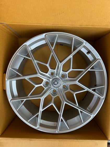 ขายล้อ HRE FF10 ขอบ 20 flowfoming กว้าง 8.5 off 35(4วง) 5รู 112-114 ทำสีใหม่ ตำหนิตามรูป รูปที่ 4