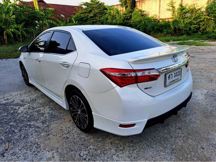 Toyota Altis 2016 1.8 Esport Sedan เบนซิน ไม่ติดแก๊ส เกียร์อัตโนมัติ ขาว รูปที่ 4