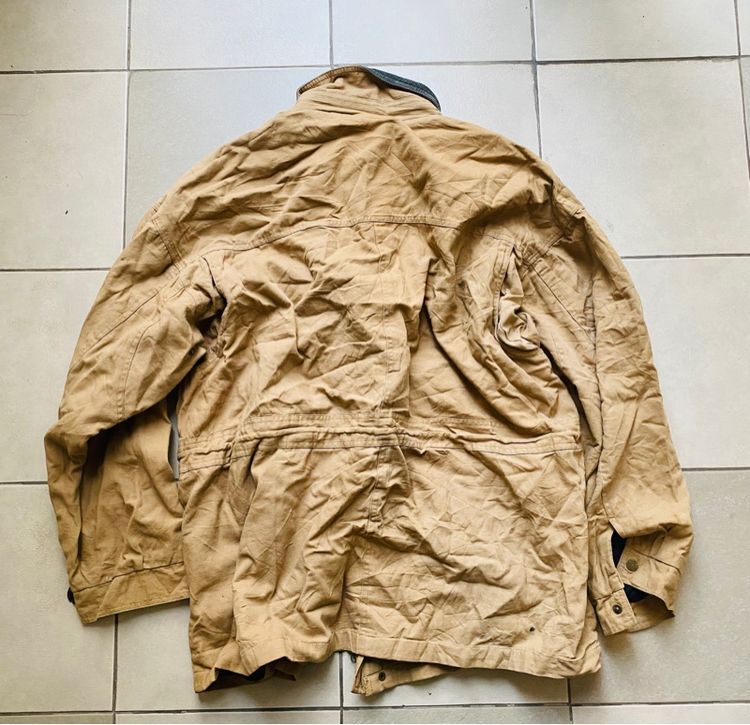 ทั้งหมด9ตัว1400 มีCarhartt 2ตัวมีคาฮาทขาสั้นกับขายาว 2ตัว นอกนั้นแบนอเมริกาเป็นแบรนด์เสื้อผ้าเวิร์กแวร์จากสหรัฐอเมริกา  รูปที่ 12