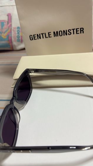 แว่นตากันแดด Gentle Monster Mondo รูปที่ 8