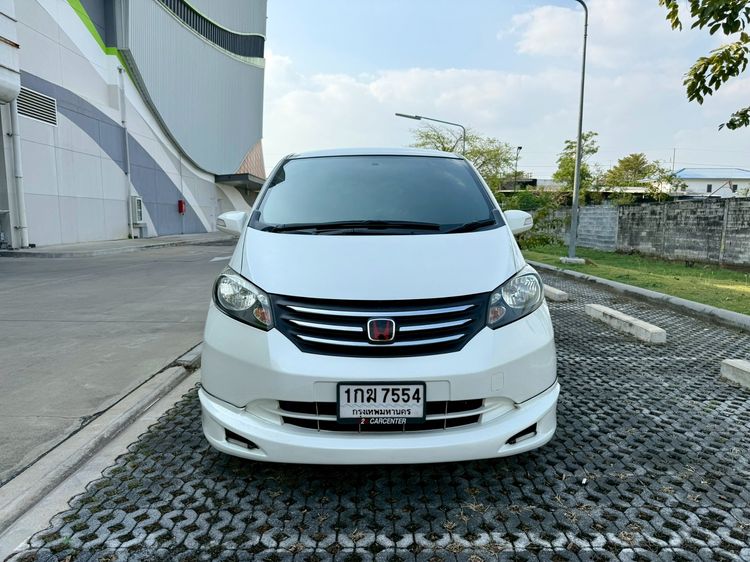Honda Freed 2012 1.5 SE Van เบนซิน ไม่ติดแก๊ส เกียร์อัตโนมัติ ขาว รูปที่ 2