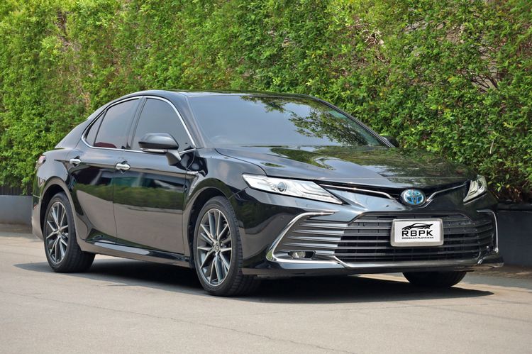 Toyota Camry 2022 2.5 HEV Premium Sedan ไฮบริด ไม่ติดแก๊ส เกียร์อัตโนมัติ ขาว รูปที่ 4