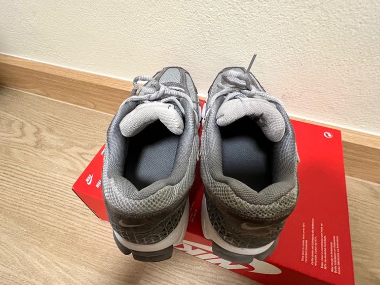 Nike vomero5 รูปที่ 6