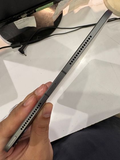 ipad pro11นิ้ว M4 256gb wifi cellular สภาพใหม่ เครื่องศูนย์ไทย อุปกรณ์ครบ รูปที่ 3