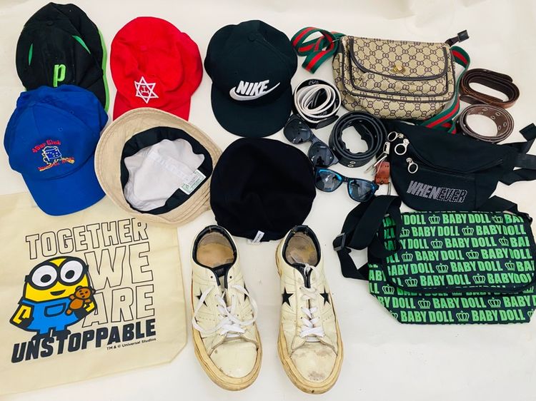 ขายทั้งหมดหมวก6ใบ ไนกี้ CROCODILEหมวกเมคอนอิตาลี่ กระเป๋าแบนญี่ปุ่น 