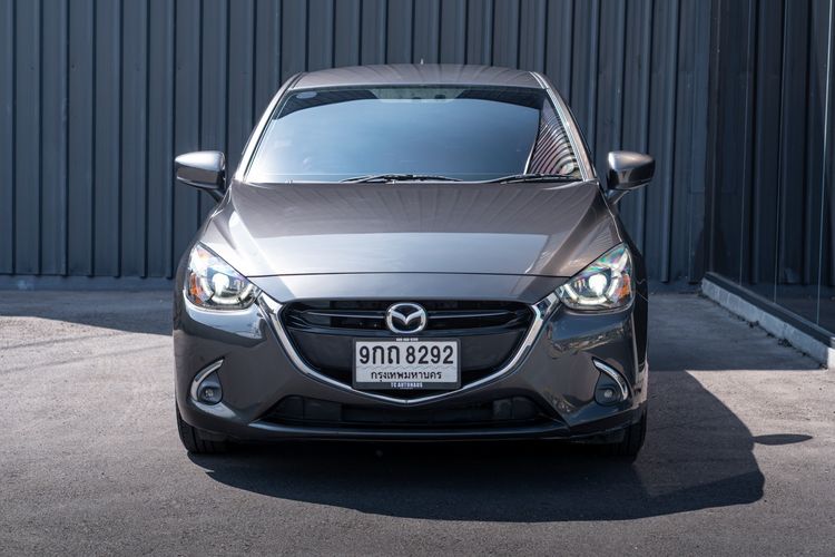 Mazda Mazda 2 2019 1.3 Sports High Plus Sedan เบนซิน ไม่ติดแก๊ส เกียร์อัตโนมัติ เทา รูปที่ 2