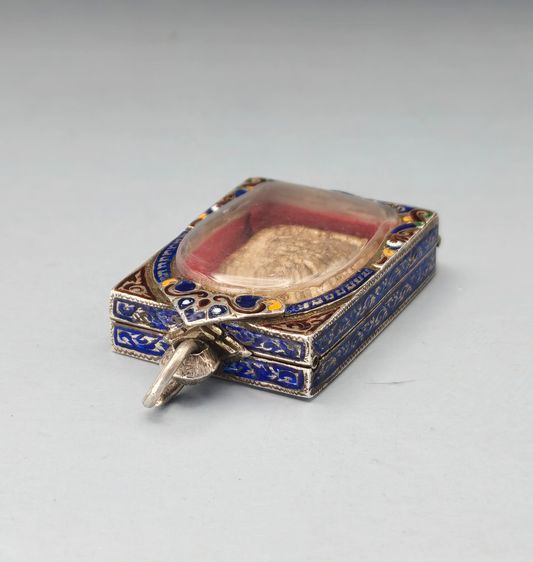 พระสมเด็จ ตลับเงินลงยา รูปที่ 16