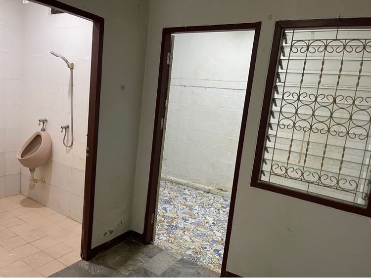 อื่นๆ สร้างเสร็จก่อน 2010 ไม่มี ใช่ ขายบ้าน หมู่บ้านสินทวีแกรนด์วิลเลจ ท่าข้าม-พระราม2 ทาวน์เฮาส์ 3 ชั้น รูปที่ 4