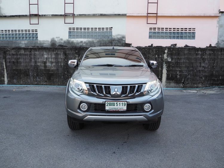 Mitsubishi Triton 2018 2.4 Plus GLS Limited Pickup ดีเซล ไม่ติดแก๊ส เกียร์อัตโนมัติ เทา รูปที่ 3