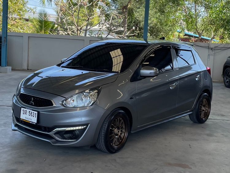 รถ Mitsubishi Mirage 1.2 GLX สี เทา