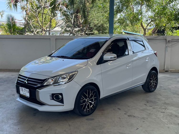 รถ Mitsubishi Mirage 1.2 GLX สี ขาว
