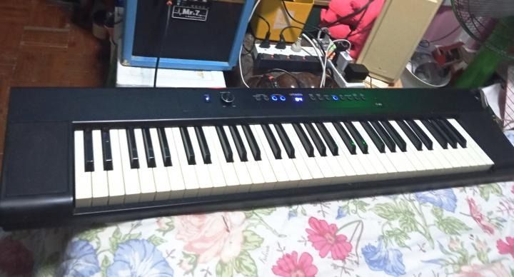Piano Artesia A61 สภาพสวย