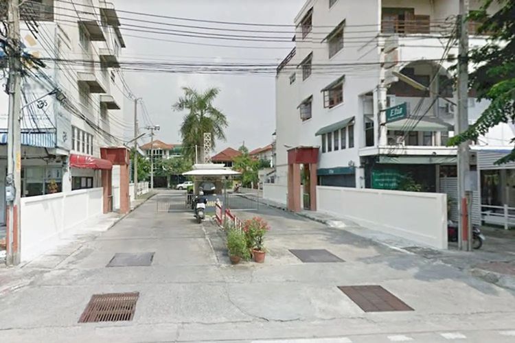 อื่นๆ ไม่มี สร้างเสร็จก่อน 2010 ขายด่วน บ้านเดี่ยว 2 ชั้น หมู่บ้านเอกสิน ซอยนาคนิวาส 46 รูปที่ 4